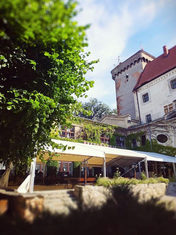 Zamek Otmuchów Exterior foto