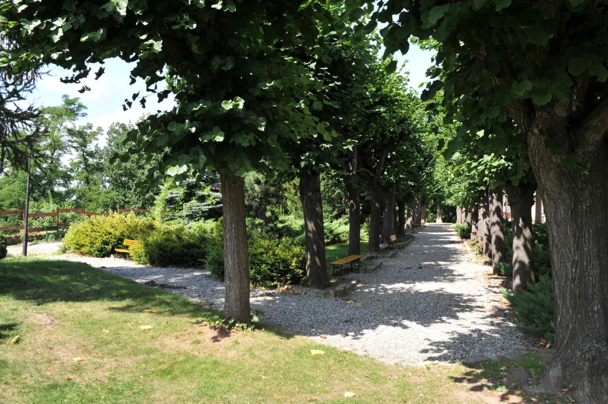 Zamek Otmuchów Exterior foto